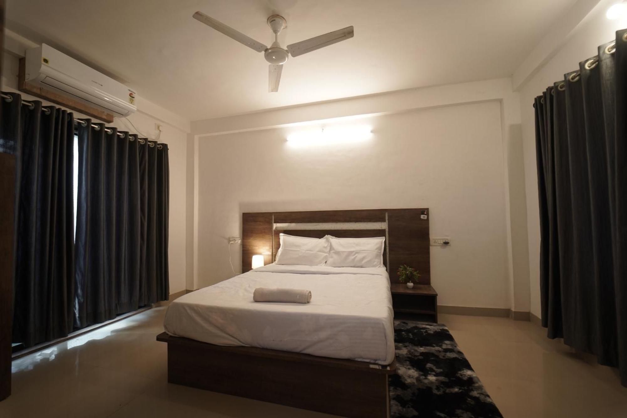 Ananya Villa Ac Luxury Ll 3Bhk Ll Private Villa Ll With Swimming Pool Ll Lonavala Extérieur photo